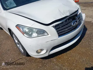 2011 Infiniti M with VIN JN1BY1AP8BM325061, listed as a IAAI auction lot 41765214 with 289,990 mi miles and . Bid and sale history available at DreamBid. Image 18.