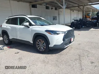 2022 Toyota Corolla Cross LE with VIN 7MUCAABG3NV030906, listed as a IAAI auction lot 42475640 with 119,135 mi miles and . Bid and sale history available at DreamBid. Image 1.
