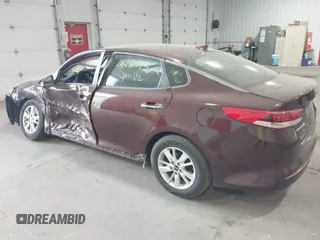 2016 Kia Optima LX z VIN 5XXGT4L38GG109351, wystawiony jako IAAI lot #42282193 z przebiegiem 75 076 mil mil oraz . Historia ofert i sprzedaży dostępna na DreamBid. Obrazek 3.