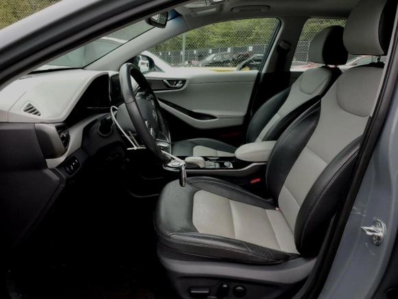 2020 Hyundai Ioniq Electric Limited with VIN KMHC85LJ1LU071272, listed as a Copart auction lot 72495594 with 29,659 mi miles and Salvage Title. Bid and sale history available at carsss.com. Image 7.
