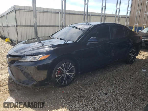 2019 Toyota Camry LE with VIN 4T1B11HK9KU723144, listed as a Copart auction lot 45474645 with 194,673 mi miles and Clean Title. Bid and sale history available at carsss.com. Image 1.