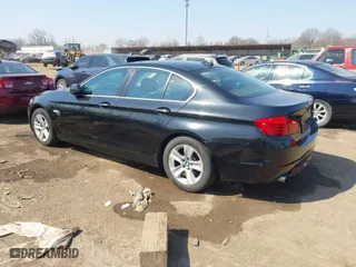 2012 BMW 5 Series 528i xDrive with VIN WBAXH5C52CC595140, listed as a IAAI auction lot 41780618 with 219,414 mi miles. Bid and sale history available at carsss.com. Image 3.