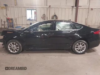 2020 Ford Fusion SE z VIN 3FA6P0HD2LR121250, wystawiony jako IAAI lot #42200163 z przebiegiem 161 111 mil mil oraz . Historia ofert i sprzedaży dostępna na DreamBid. Obrazek 15.