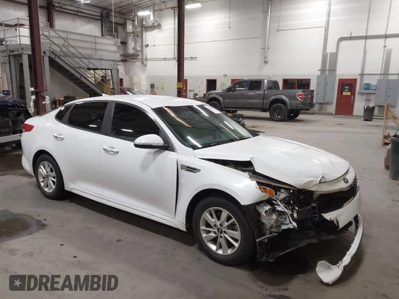 2018 Kia Optima LX with VIN 5XXGT4L38JG212678, listed as a IAAI auction lot 42068950 with 75,025 mi miles and . Bid and sale history available at carsss.com. Image 1.