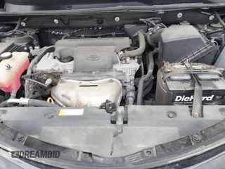 2018 Toyota RAV4 XLE with VIN 2T3RFREV1JW697044, listed as a IAAI auction lot 41891412 with 140,145 mi miles. Bid and sale history available at carsss.com. Image 10.