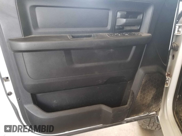 2022 Ram 2500 Tradesman with VIN 3C6UR5HL6NG155598, listed as a IAAI auction lot 42600127 with 123,453 mi miles and . Bid and sale history available at DreamBid. Image 2.