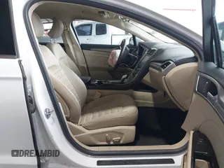 2016 Ford Fusion SE with VIN 3FA6P0H71GR386404, listed as a IAAI auction lot 41974062 with 104,018 mi miles. Bid and sale history available at carsss.com. Image 5.