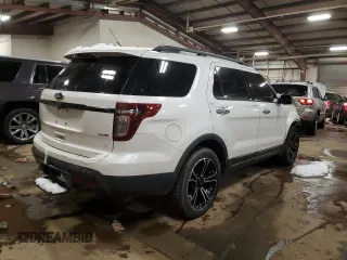 2014 Ford Explorer Sport with VIN 1FM5K8GT0EGC33904, listed as a Copart auction lot 45291215 with 155,005 mi miles and Clean title. Bid and sale history available at DreamBid. Image 3.