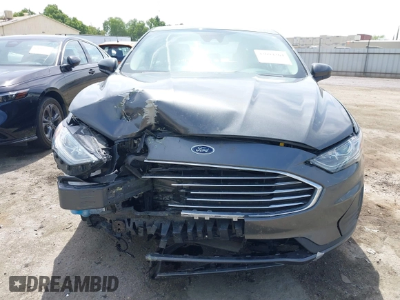 2019 Ford Fusion SE with VIN 3FA6P0LU3KR174108, listed as a IAAI auction lot 42094264 with 87,700 mi miles and . Bid and sale history available at carsss.com. Image 12.