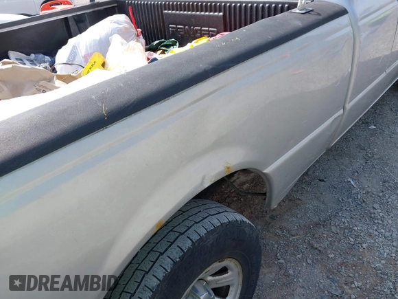 2005 Ford Ranger XL with VIN 1FTZR15E45PA56514, listed as a IAAI auction lot 41794514 with 201,913 mi miles. Bid and sale history available at carsss.com. Image 19.