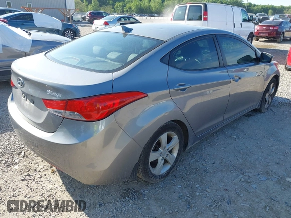 2012 Hyundai Elantra Limited z VIN KMHDH4AE2CU455811, wystawiony jako IAAI lot #42296941 z przebiegiem 230 105 mil mil oraz . Historia ofert i sprzedaży dostępna na DreamBid. Obrazek 4.