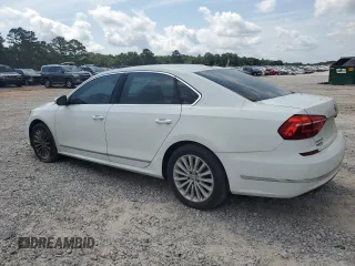 2016 Volkswagen Passat SE с VIN 1VWBT7A36GC028652, выставлен на аукционе Copart как лот 56547985 с пробегом 118 462 миль миль и Чистый • Clean title. История ставок и продаж доступна на DreamBid. Изображение 2.
