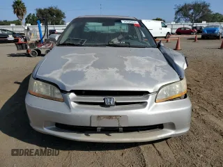 1998 Honda Accord EX z VIN 1HGCG555XWA040830, wystawiony jako Copart lot #74704554 z przebiegiem 253 788 mil mil oraz Szkoda całkowita • Salvage title. Historia ofert i sprzedaży dostępna na DreamBid. Obrazek 5.