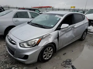 2014 Hyundai Accent GS with VIN KMHCT5AE7EU161744, listed as a Copart auction lot 43240345 with 131,176 mi miles and Salvage Title. Bid and sale history available at carsss.com. Image 1.