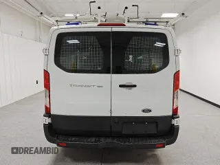 2017 Ford Transit z VIN 1FTYE1ZM0HKB35141, wystawiony jako Copart lot #66254285 z przebiegiem 173 002 mil mil oraz Czysty tytuł • Clean title. Historia ofert i sprzedaży dostępna na DreamBid. Obrazek 6.