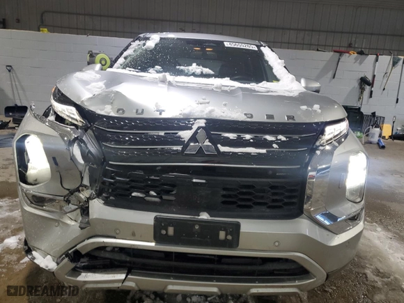2023 Mitsubishi Outlander SE with VIN JA4J4UA86PZ017051, listed as a Copart auction lot 45655265 with 22,893 mi miles and Salvage Title. Bid and sale history available at carsss.com. Image 5.
