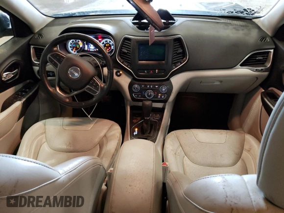 2021 Jeep Cherokee Latitude Lux with VIN 1C4PJLMX8MD177320, listed as a Copart auction lot 53457705 with 81,116 mi miles and Non repairable. Bid and sale history available at DreamBid. Image 8.