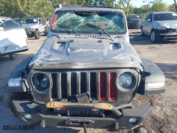 2020 Jeep Wrangler Unlimited Rubicon with VIN 1C4HJXFN1LW114022, listed as a IAAI auction lot 41760099 with 87,622 mi miles. Bid and sale history available at carsss.com. Image 6.