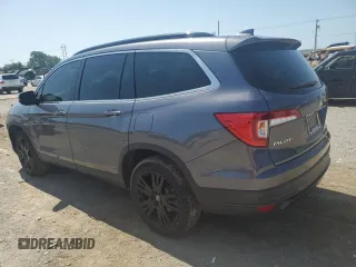 2021 Honda Pilot Special Edition with VIN 5FNYF6H23MB064213, listed as a Copart auction lot 61631285 with 18,950 mi miles and Salvage title. Bid and sale history available at DreamBid. Image 2.