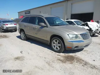 2006 Chrysler Pacifica Touring with VIN 2A4GF68456R862422, listed as a IAAI auction lot 41664377 with 166,320 mi miles. Bid and sale history available at carsss.com. Image 1.
