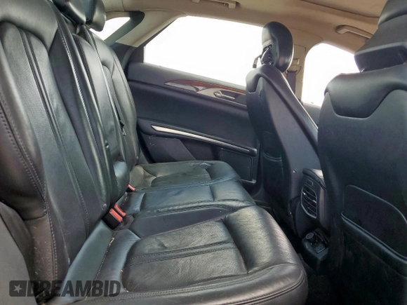 2015 Lincoln MKZ with VIN 3LN6L2G92FR603215, listed as a Copart auction lot 62034375 with 172,298 mi miles and Clean title. Bid and sale history available at DreamBid. Image 10.
