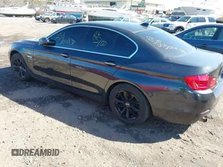 2012 BMW 5 Series 528i xDrive with VIN WBAXH5C5XCDW02071, listed as a IAAI auction lot 41831852 with 999,999 mi miles. Bid and sale history available at carsss.com. Image 3.