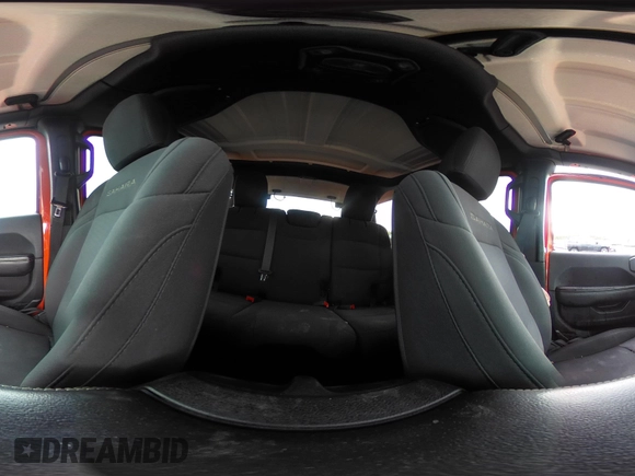 2019 Jeep Wrangler Unlimited Sahara with VIN 1C4HJXEGXKW579982, listed as a IAAI auction lot 42167111 with 98,243 mi miles and . Bid and sale history available at DreamBid. Image 19.