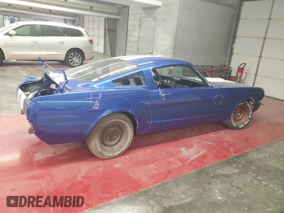1965 Ford Mustang с VIN 5F09A744938, выставлен на аукционе Copart как лот 64055525 с пробегом Не указан миль и Списание • Salvage title. История ставок и продаж доступна на DreamBid. Изображение 3.