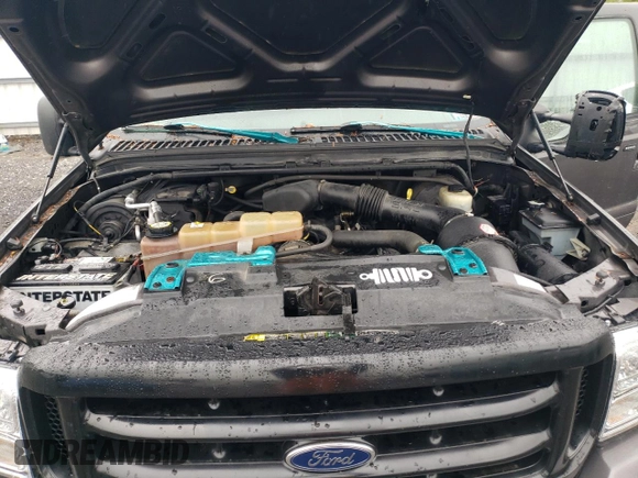 2004 Ford F-250 XL with VIN 1FTNX21L34EB78306, listed as a Copart auction lot 55999695 with 170,803 mi miles and Clean title. Bid and sale history available at DreamBid. Image 11.