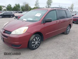 2005 Toyota Sienna CE z VIN 5TDZA23C25S242153, wystawiony jako IAAI lot #42096002 z przebiegiem 154 992 mil mil oraz . Historia ofert i sprzedaży dostępna na DreamBid. Obrazek 2.