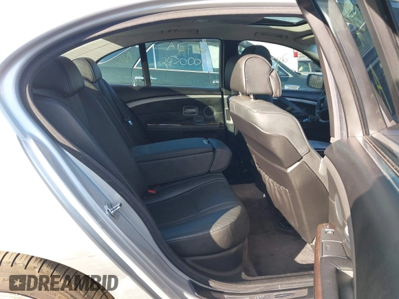 2008 BMW 7 Series ALPINA B7 с VIN WBAHL83538DT11570, выставлен на аукционе IAAI как лот 41246065 с пробегом Не указан миль и . История ставок и продаж доступна на DreamBid. Изображение 8.