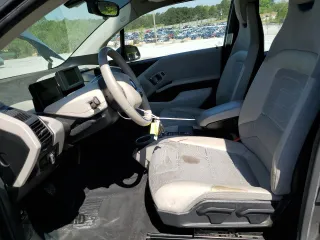 2016 BMW i3 z VIN WBY1Z2C58GV556419, wystawiony jako Copart lot #52809995 z przebiegiem 59 363 mil mil oraz Tytuł czysty. Historia ofert i sprzedaży dostępna na DreamBid. Obrazek 7.