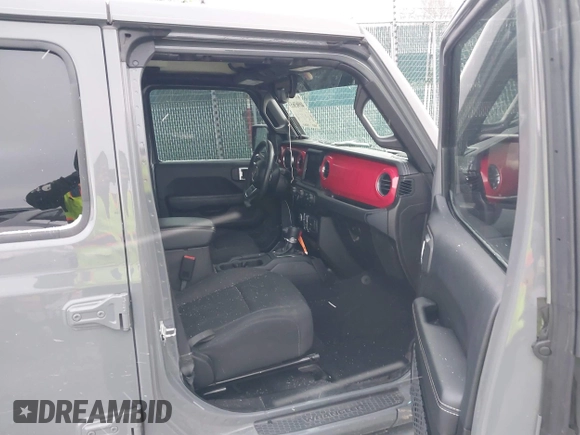 2019 Jeep Wrangler Unlimited Sahara with VIN 1C4HJXEG8KW533339, listed as a IAAI auction lot 40963653 with 69,202 mi miles and . Bid and sale history available at DreamBid. Image 5.