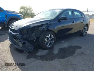2021 Kia Forte LXS with VIN 3KPF24AD1ME335813, listed as a IAAI auction lot 41062537 with 111,491 mi miles. Bid and sale history available at carsss.com. Image 18.