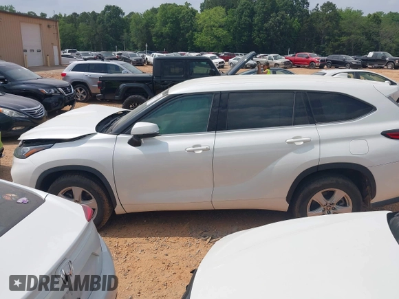 2020 Toyota Highlander L with VIN 5TDCZRAH2LS508743, listed as a IAAI auction lot 42430088 with 191,148 mi miles and . Bid and sale history available at DreamBid. Image 14.