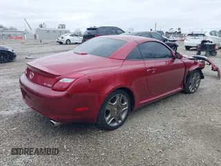 2006 Lexus SC with VIN JTHFN48Y369005760, listed as a IAAI auction lot 41894157 with 128,510 mi miles. Bid and sale history available at carsss.com. Image 4.