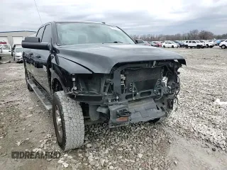 2018 Ram 2500 Tradesman z VIN 3C6UR5HJ1JG380875, wystawiony jako Copart lot #85978894 z przebiegiem 147 840 mil mil oraz Szkoda całkowita • Salvage title. Historia ofert i sprzedaży dostępna na DreamBid. Obrazek 11.