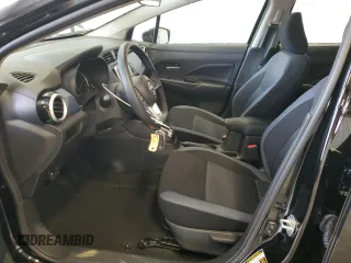 2025 Nissan Versa SV с VIN 3N1CN8EV4SL846853, выставлен на аукционе Copart как лот 55764025 с пробегом 1 815 миль миль и Чистый • Clean title. История ставок и продаж доступна на DreamBid. Изображение 7.