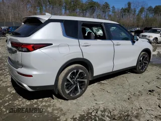 2023 Mitsubishi Outlander SE with VIN JA4J4UA89PZ020302, listed as a Copart auction lot 49296665 with 66,518 mi miles and Salvage Title. Bid and sale history available at carsss.com. Image 3.