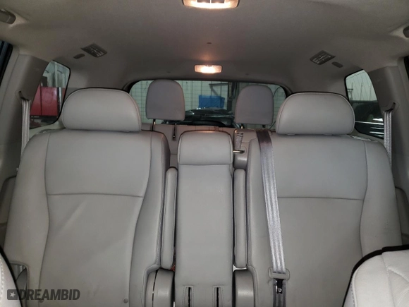2010 Toyota Highlander SE with VIN 5TDJK3EH2AS040528, listed as a Copart auction lot 88875405 with 172,843 mi miles and Salvage Title. Bid and sale history available at carsss.com. Image 10.