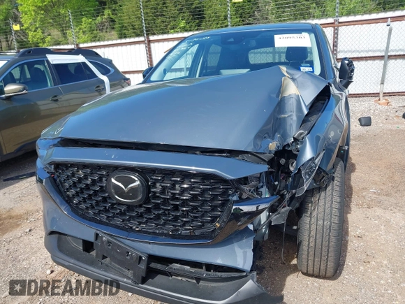 2024 Mazda CX-5 2.5 S Preferred Package with VIN JM3KFBCL9R0512272, listed as a IAAI auction lot 42095303 with 1 mi miles. Bid and sale history available at carsss.com. Image 6.