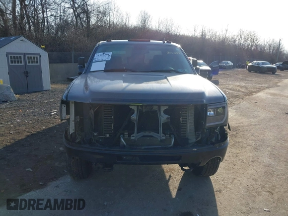 2008 GMC Sierra 3500HD SRW SLT z VIN 1GTHK33698F206358, wystawiony jako IAAI lot #41395304 z przebiegiem 280 645 mil mil oraz . Historia ofert i sprzedaży dostępna na DreamBid. Obrazek 12.