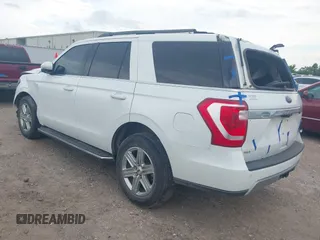 2021 Ford Expedition XLT с VIN 1FMJU1HT9MEA15484, выставлен на аукционе IAAI как лот 42438467 с пробегом 86 057 миль миль и . История ставок и продаж доступна на DreamBid. Изображение 3.