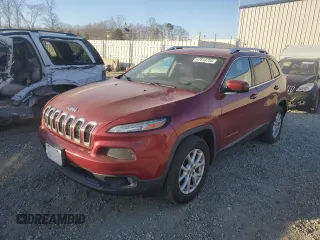 2015 Jeep Cherokee Latitude with VIN 1C4PJMCB3FW784938, listed as a Copart auction lot 47614705 with 159,880 mi miles and Salvage Title. Bid and sale history available at carsss.com. Image 1.