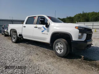 2022 Chevrolet Silverado 1500 with VIN 2GC4WLEY8N1200510, listed as a Copart auction lot 67848814 with 62,899 mi miles and Salvage Title. Bid and sale history available at DreamBid. Image 4.