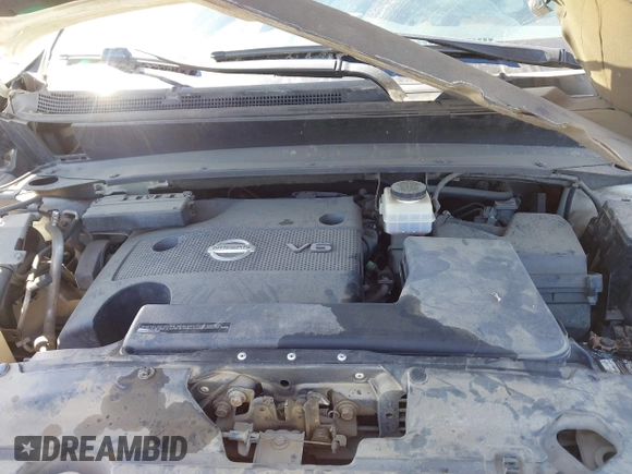 2013 Nissan Pathfinder SV with VIN 5N1AR2MM1DC648756, listed as a IAAI auction lot 41640693 with 170,190 mi miles. Bid and sale history available at carsss.com. Image 10.