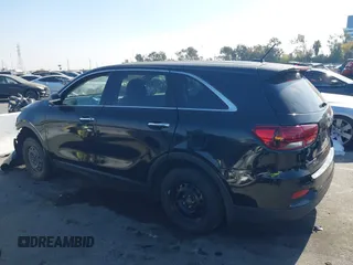 2019 Kia Sorento L with VIN 5XYPG4A33KG458915, listed as a IAAI auction lot 41377921 with Not Provided miles and . Bid and sale history available at carsss.com. Image 15.