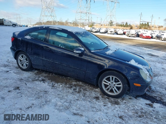 2003 Mercedes-Benz C 230 Kompressor with VIN WDBRN40J43A441720, listed as a IAAI auction lot 41279585 with Not provided miles and . Bid and sale history available at DreamBid. Image 1.