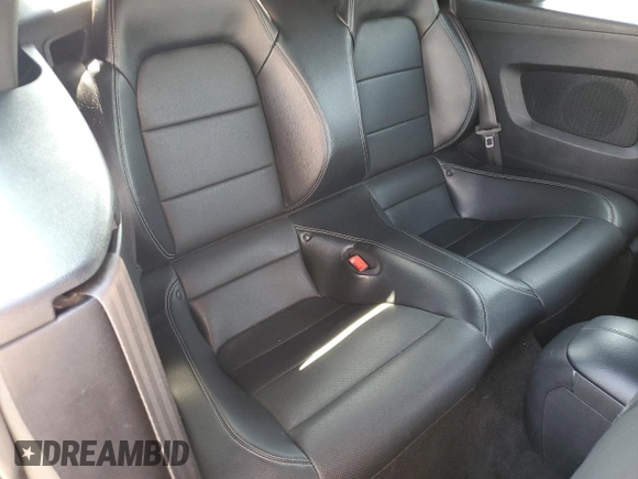 2018 Ford Mustang EcoBoost Premium z VIN 1FATP8UHXJ5145287, wystawiony jako Copart lot #60152705 z przebiegiem 75 119 mil mil oraz Szkoda całkowita • Salvage title. Historia ofert i sprzedaży dostępna na DreamBid. Obrazek 10.