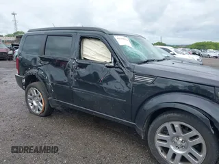2010 Dodge Nitro SXT z VIN 1D4PU5GK0AW126755, wystawiony jako IAAI lot #42310374 z przebiegiem 94 105 mil mil oraz . Historia ofert i sprzedaży dostępna na DreamBid. Obrazek 6.